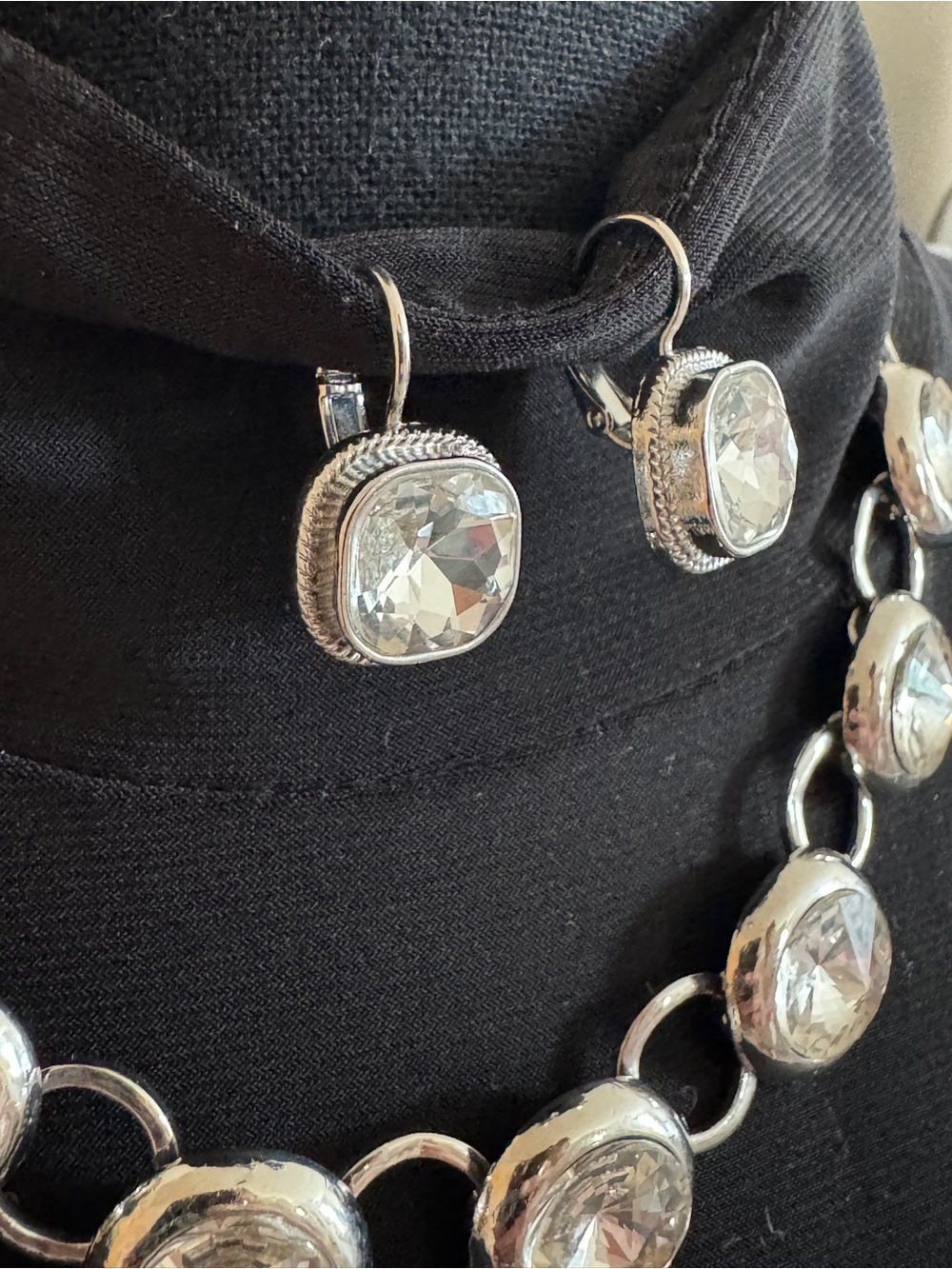 Silver-Tone Clear Crystal Drop Earrings and Necklace Set